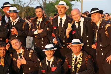 21° Gruppo Dressed up as the mafia (NTA photo by Ulrich Metternich)