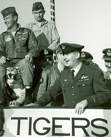 Tiger Tont Muls during the NTM1965