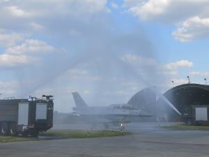 Katsu arriving back in style after achieving 2000 jet hours