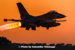 301 Jaguares F-16 in 'Jaguar' Style Night Ops during NTM2021 (photo by Katsuhiko Tokunaga)